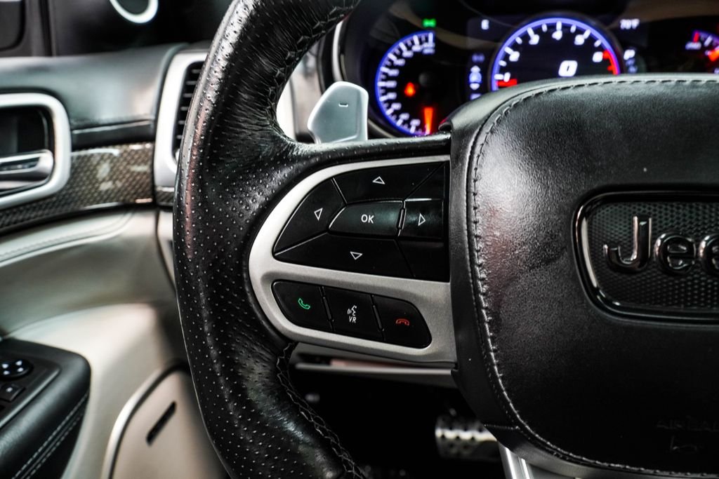 Used 2021 Silver Jeep Trackhawk image 38