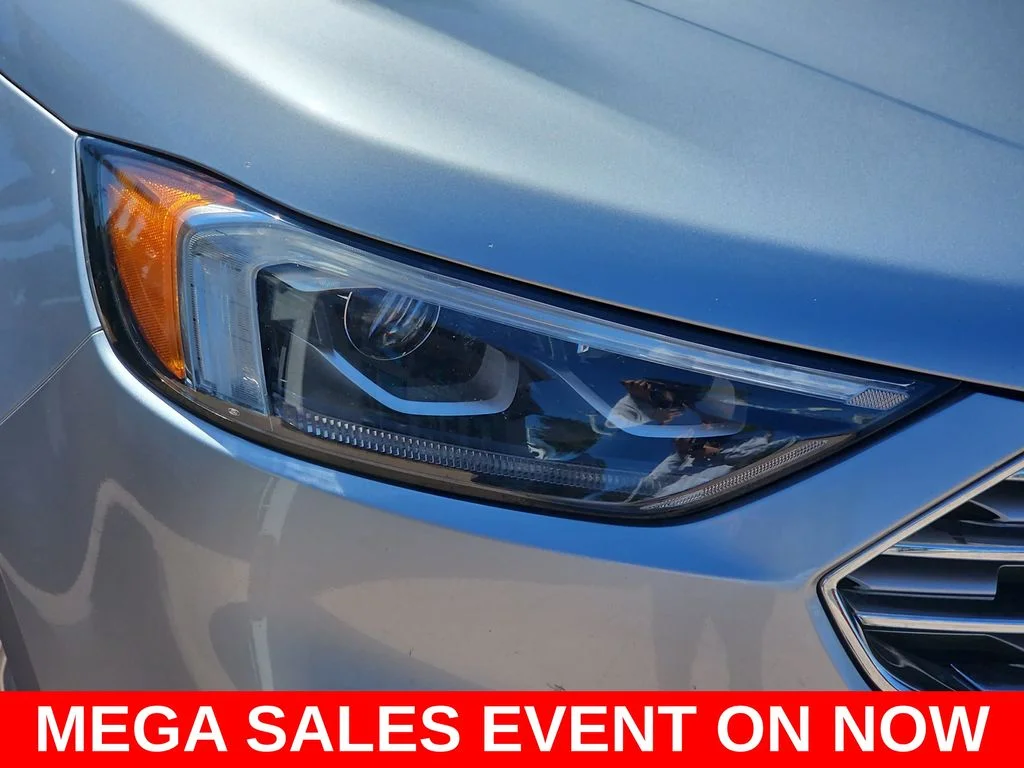 Used 2022 Silver Ford Titanium image 35