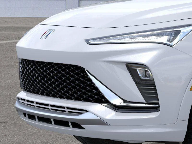 New 2026 White Frost Tricoat Buick Avenir image 13