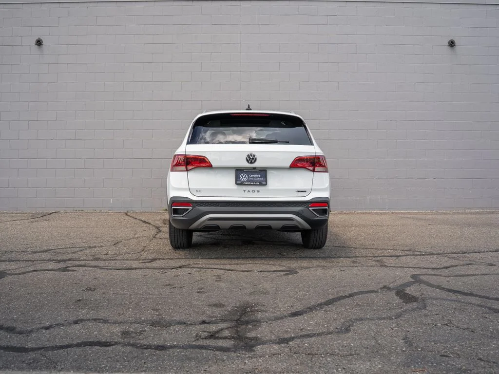 Used 2023 White Volkswagen 1.5T S image 6