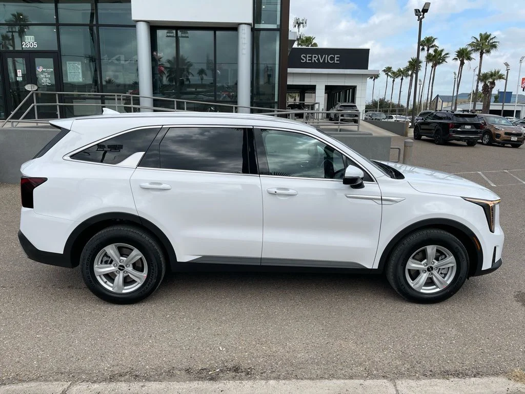 New 2026 White Kia LX image 10