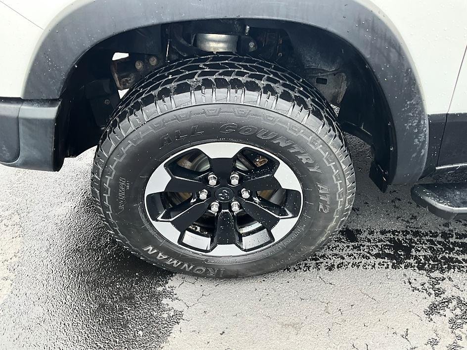 Used 2019 White Ram Rebel image 11