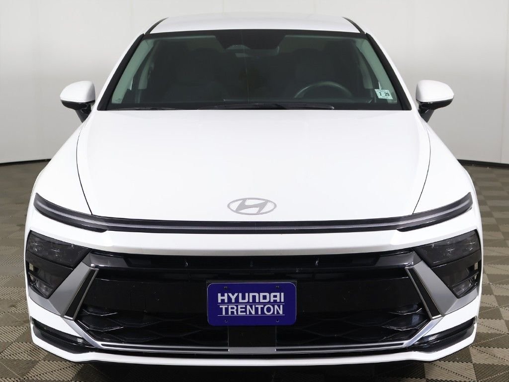 Certified Used 2024 White Hyundai SEL image 10