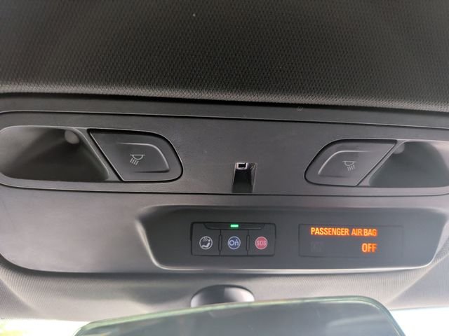 Used 2022 Black Chevrolet 1LT image 25