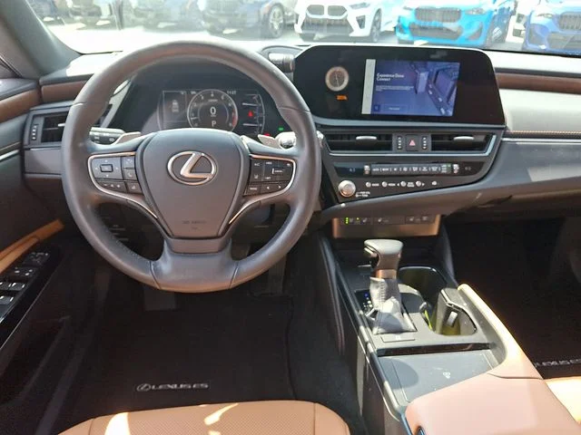 Used 2024 Eminent White Pearl Lexus 350 image 10