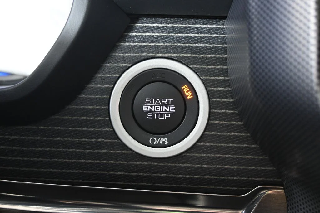 Used 2020 Silver Ram Limited image 32