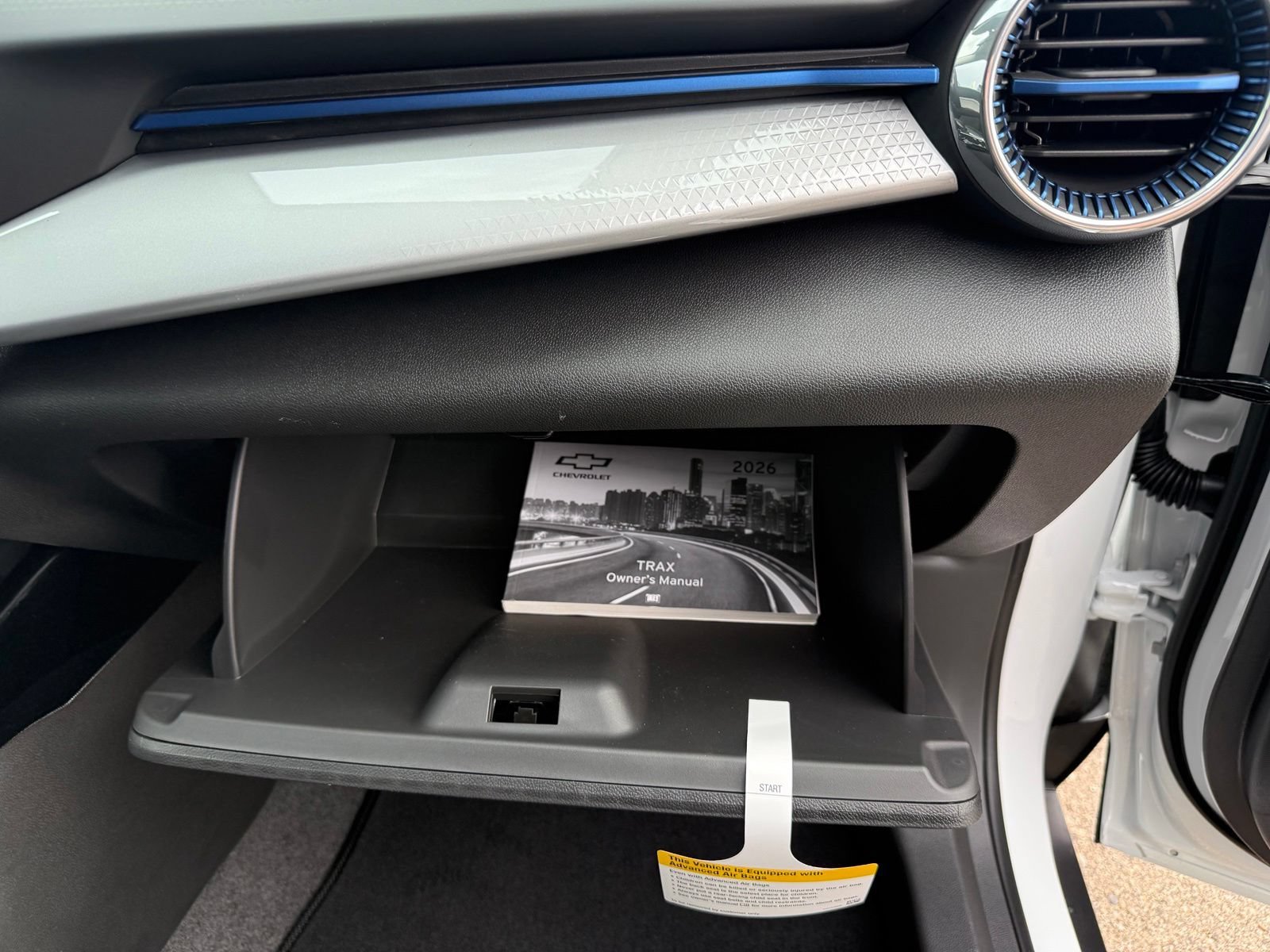 New 2026 Summit White Chevrolet LT image 29