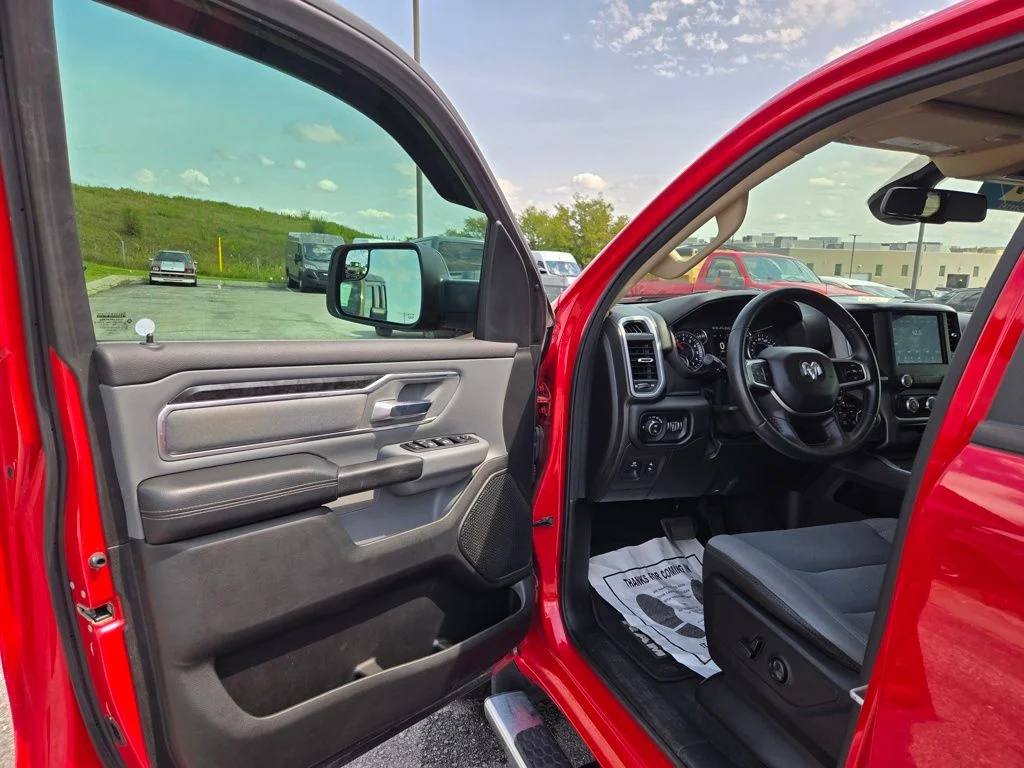Used 2019 Red Ram Big Horn/Lone Star image 13