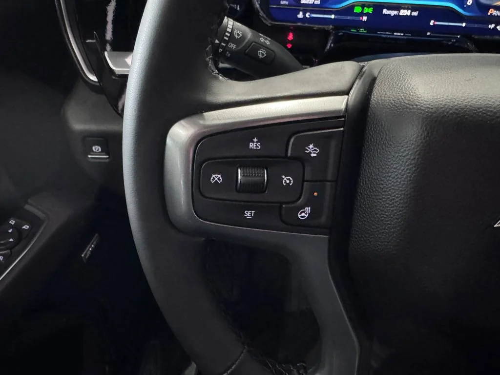 2025 Chevrolet Silverado 2500HD LTZ - Photo 13