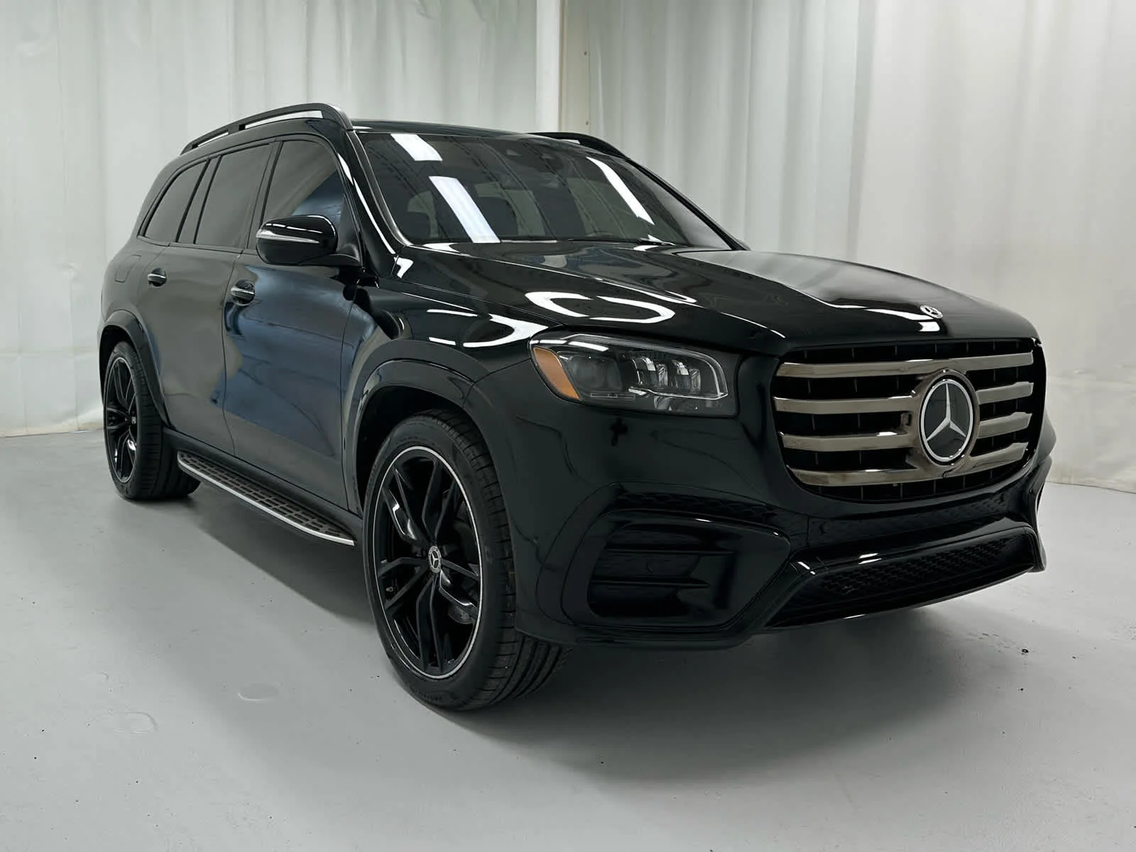 Used 2024 Black Mercedes-Benz GLS 450 image 2