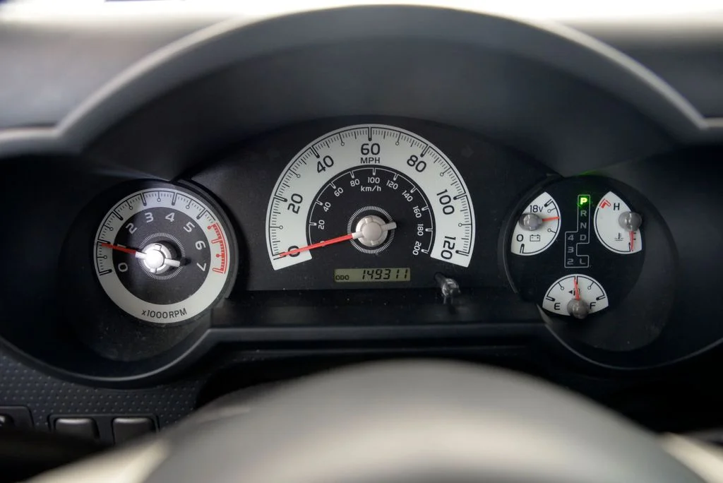Used 2007 White Toyota Base image 19