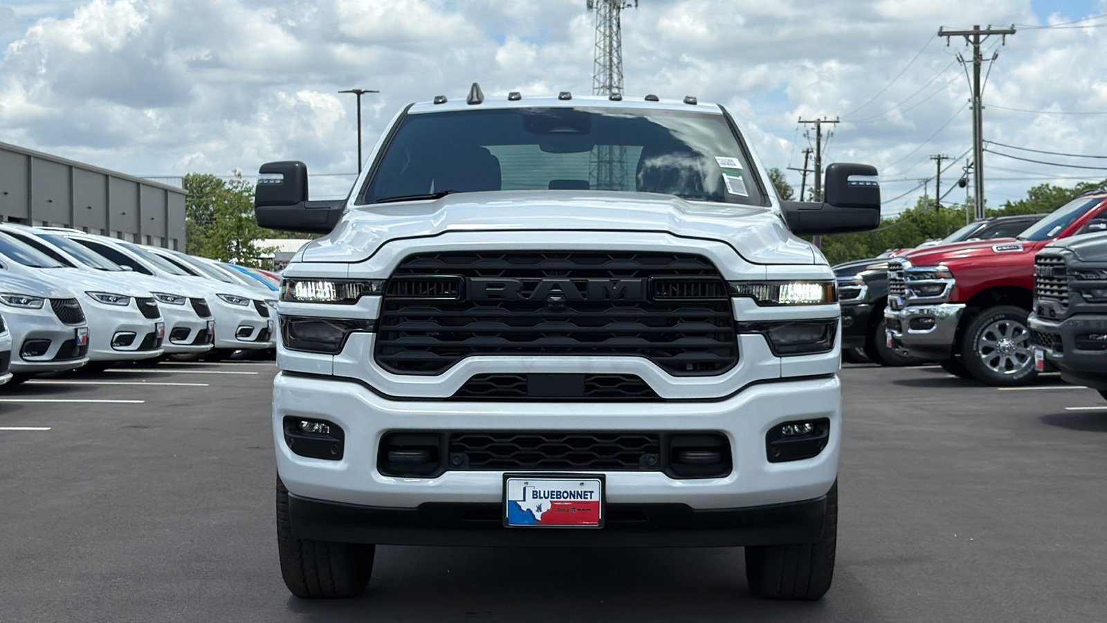 New 2026 Bright White Clear-Coat Exterior Paint RAM Lone Star image 2
