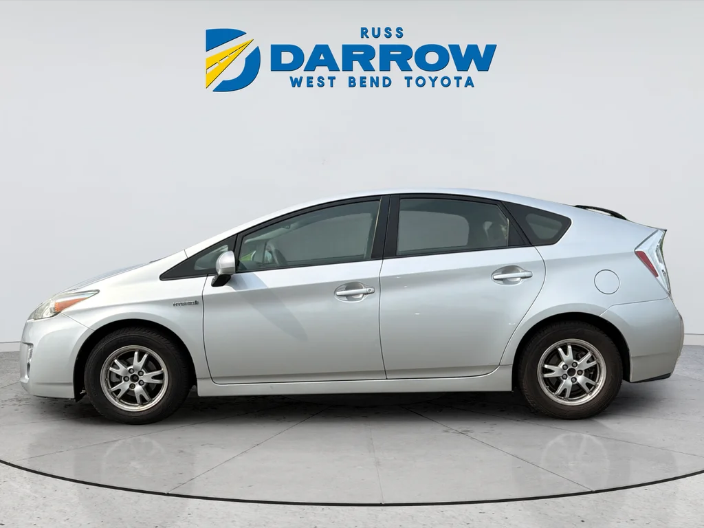Used 2011 Silver Toyota Two image 2