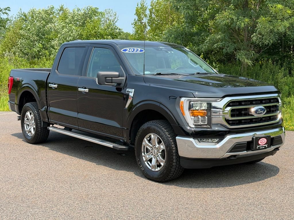 Used 2022 Black Ford XLT image 1