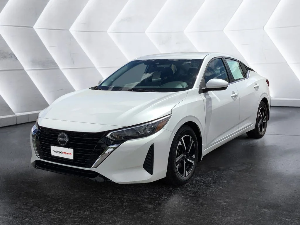 Used 2024 White Nissan SV image 3