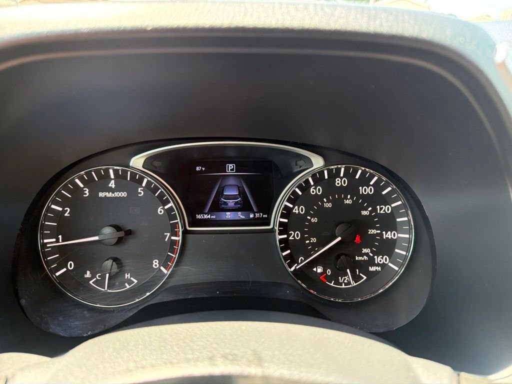 Used 2019 Blue Nissan SL image 15