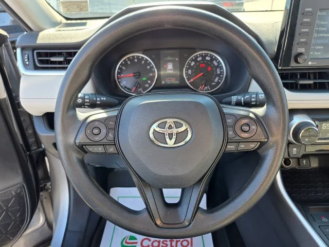 Used 2021 Silver Toyota XLE image 30