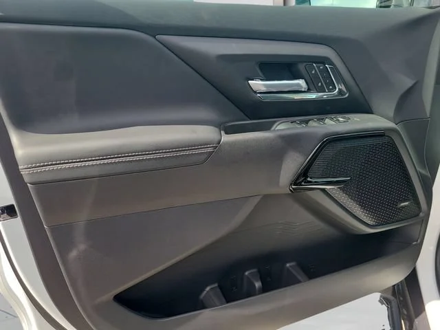 New 2026 Summit White Chevrolet LT - Extended Range image 15