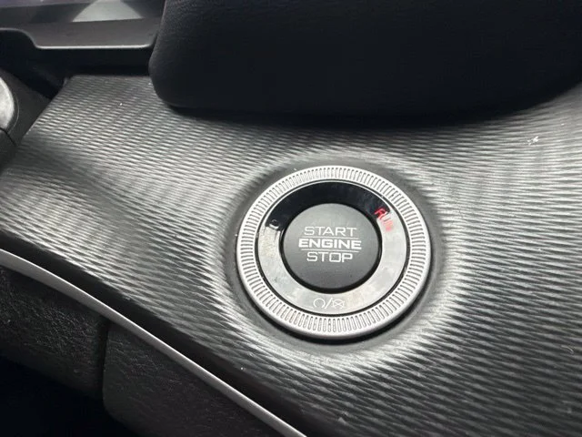 Used 2023 Black Jeep Altitude X image 29