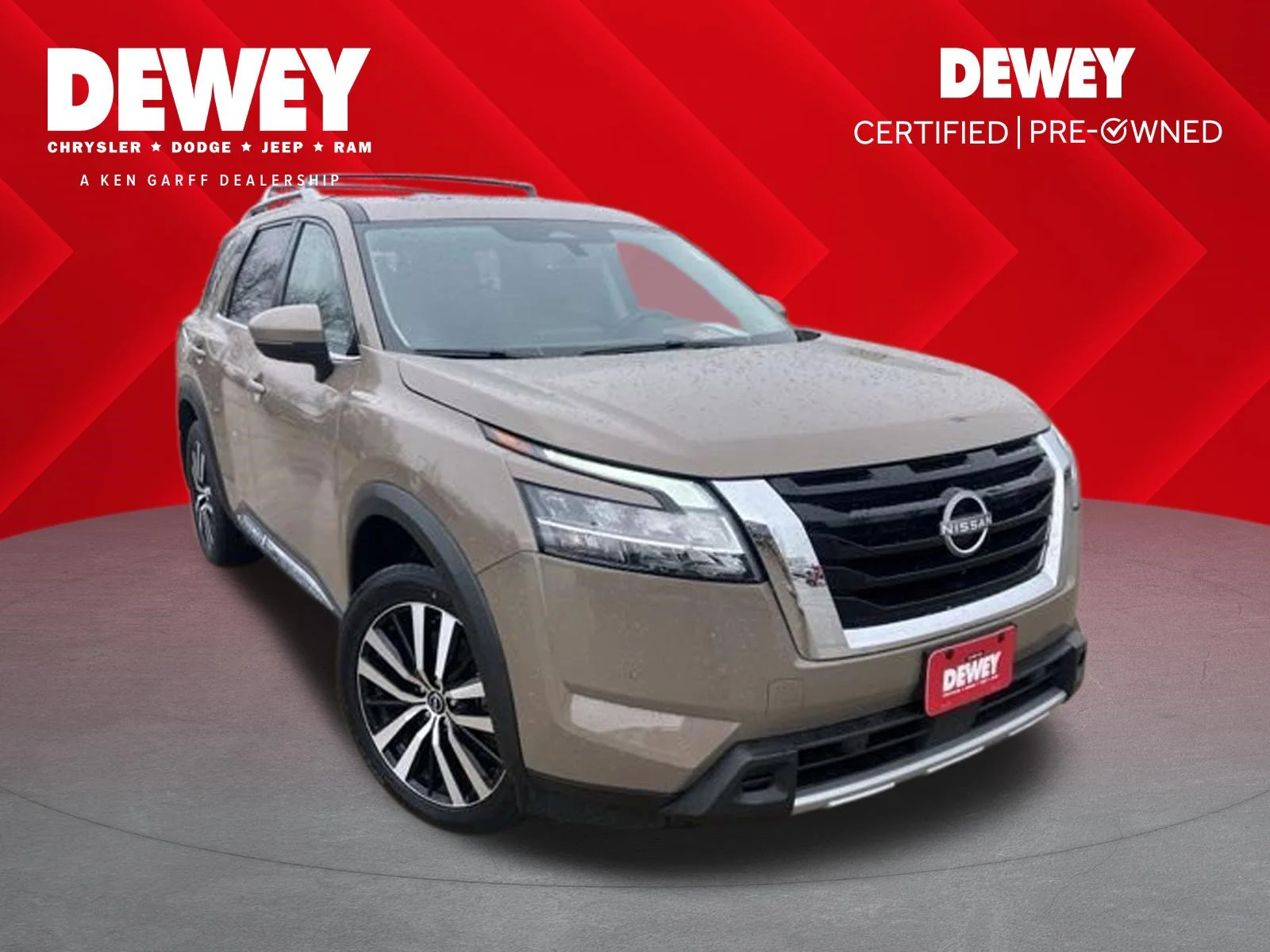 2024 Nissan Pathfinder Platinum 4WD's photo