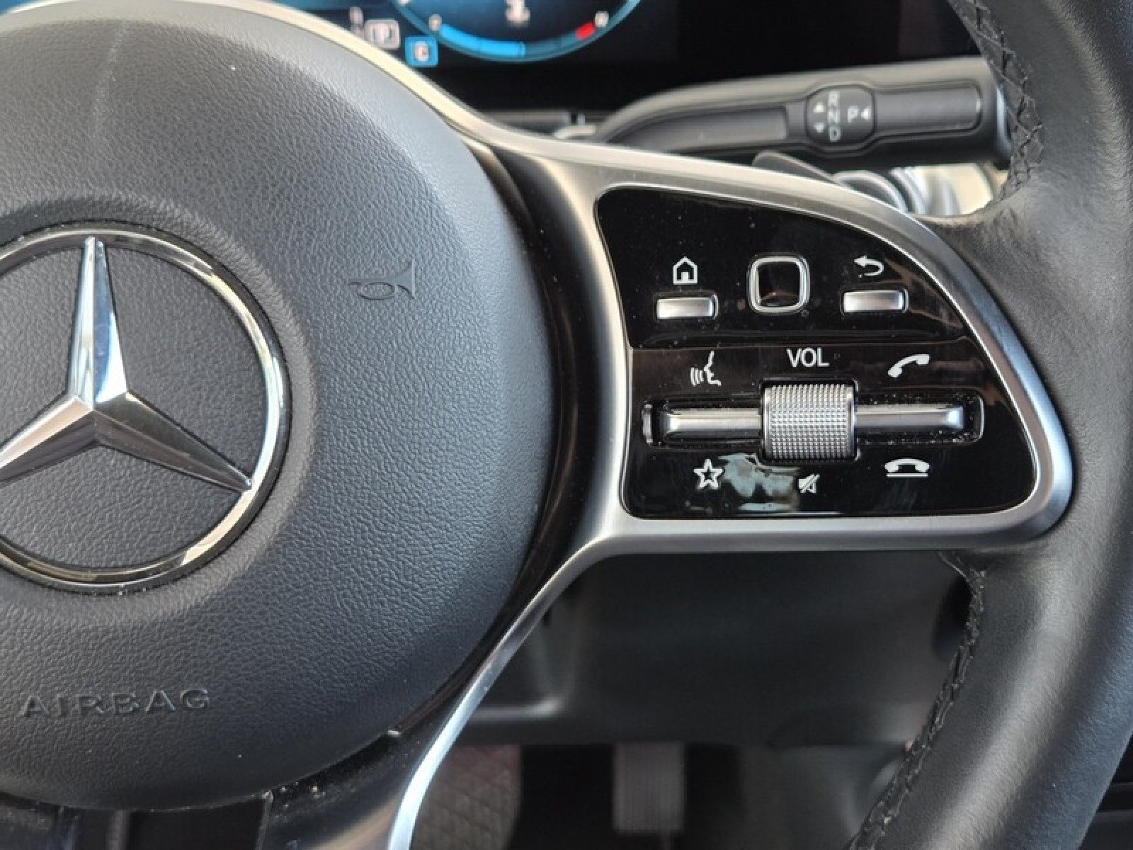 Certified Used 2023 Night Black Mercedes-Benz GLB 250 image 25