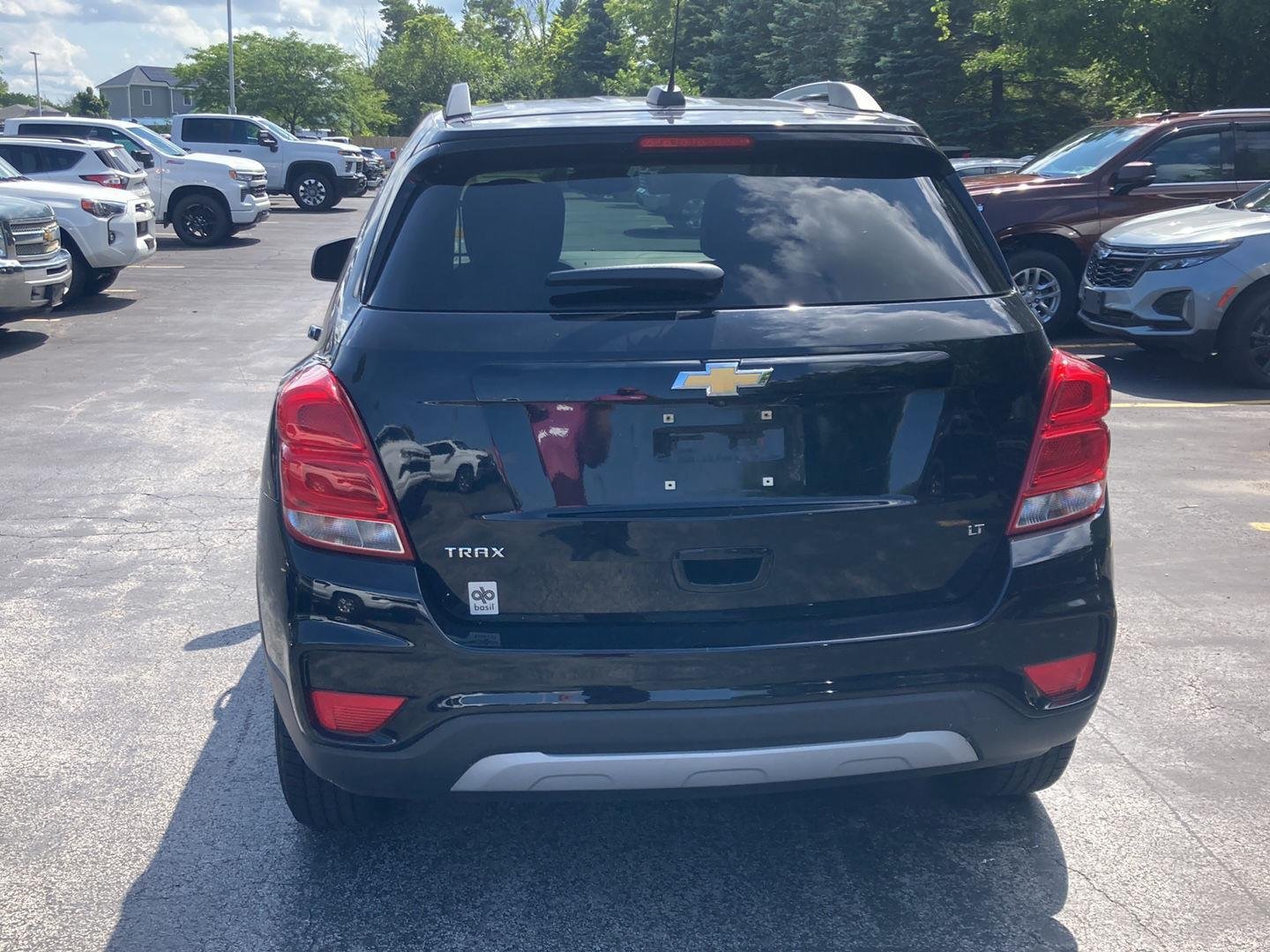 Used 2019 MOSAIC BLACK METALLIC Chevrolet LT image 6