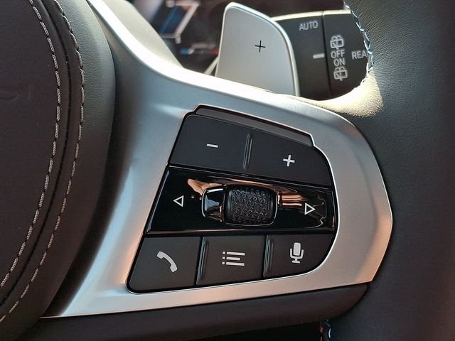 New 2027 Brooklyn Grey Metallic BMW M60i image 19