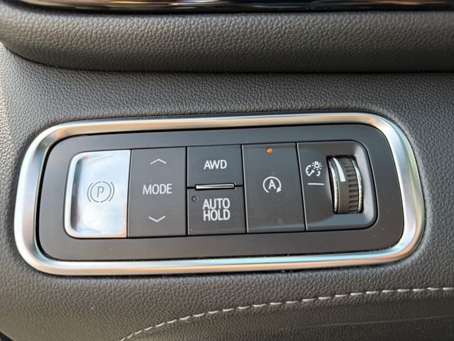Used 2025 White Buick Preferred image 26