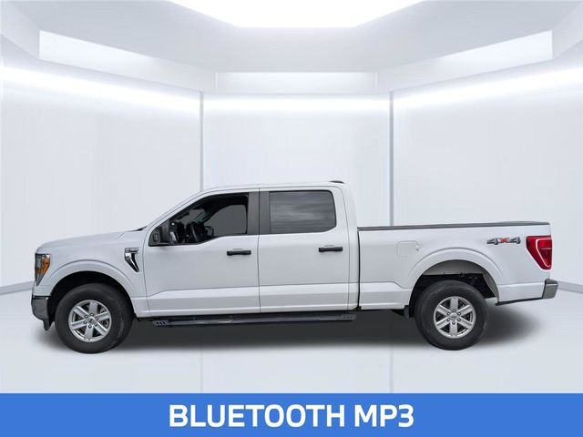 Used 2022 White Ford XLT image 2