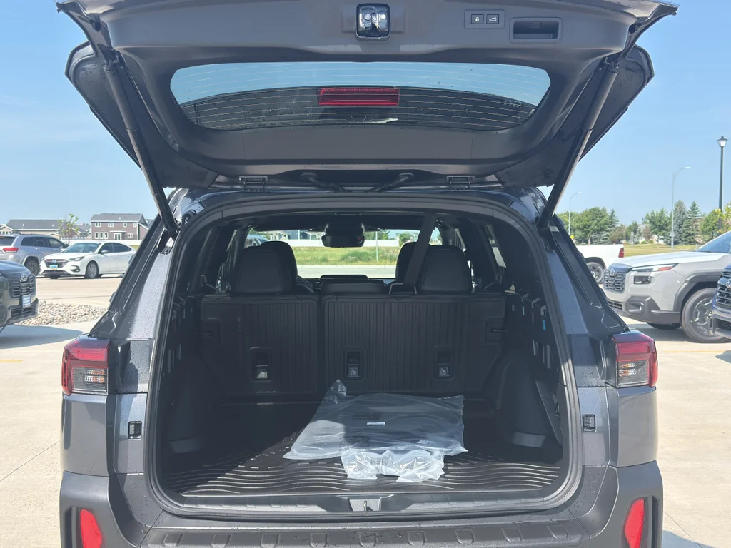New 2026 MAGNETITE GRAY METALLIC Subaru Limited XT image 7