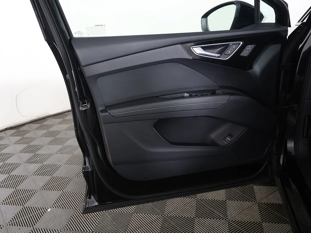 Used 2023 Black Audi Premium Plus image 24