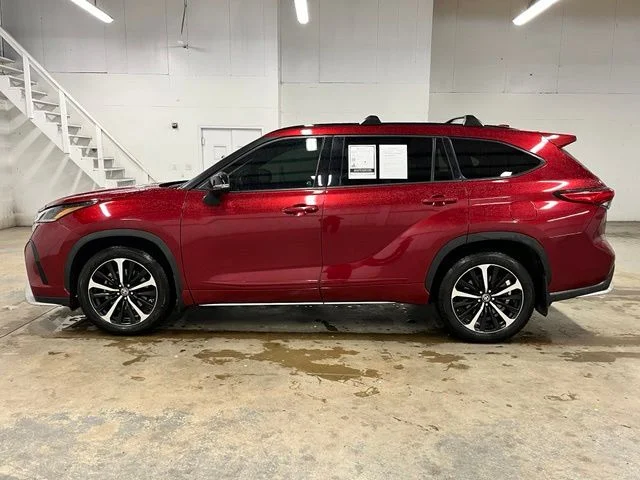Used 2022 Red Toyota XSE image 4