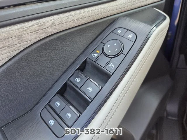 Used 2022 Blue Nissan SV image 30