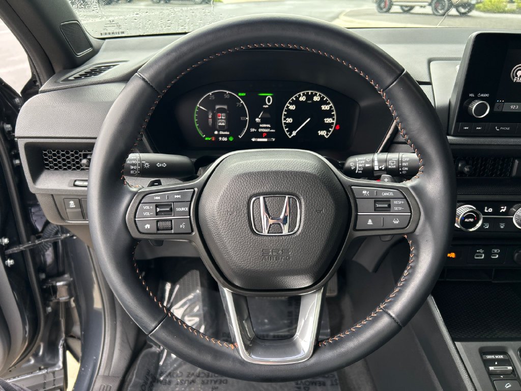 Used 2025  Honda Sport image 16