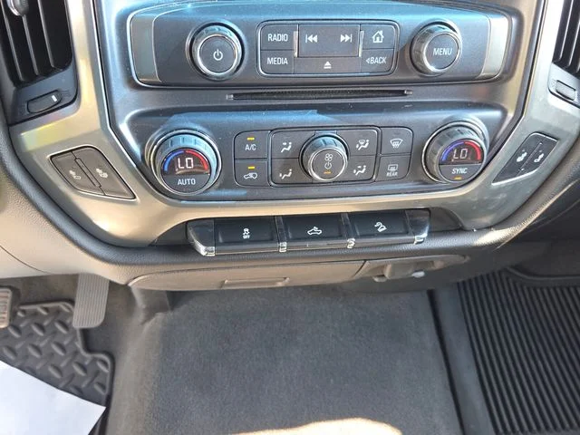 Used 2018 Black Chevrolet LT image 19