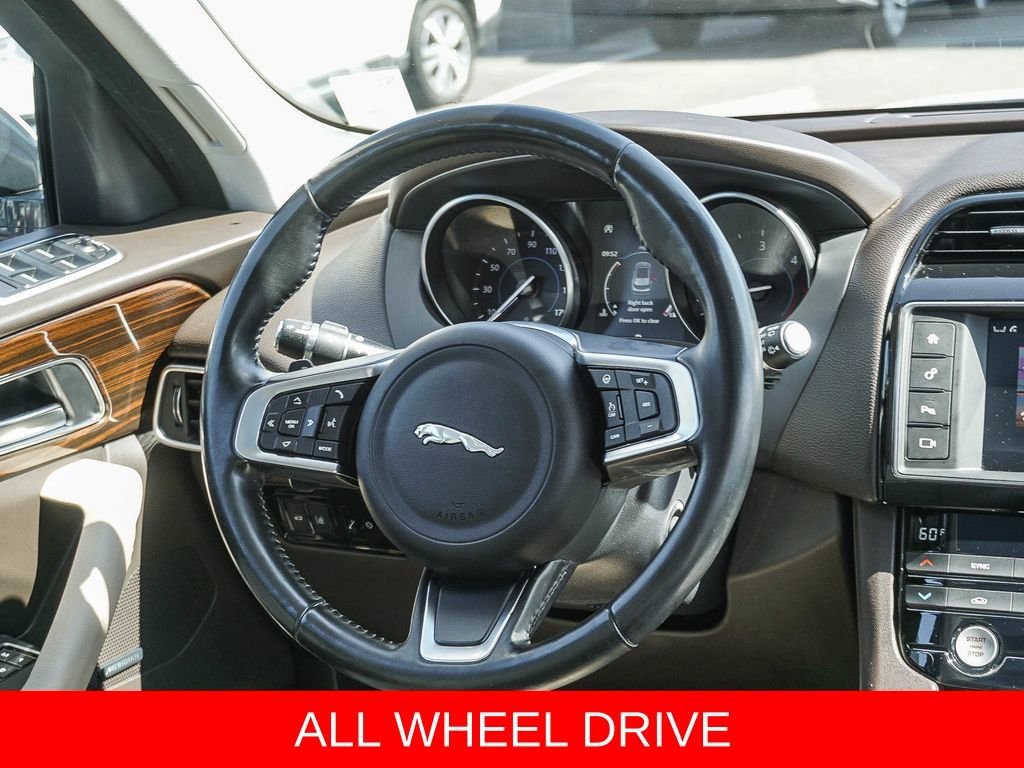 Used 2018 White Jaguar 20d Prestige image 16