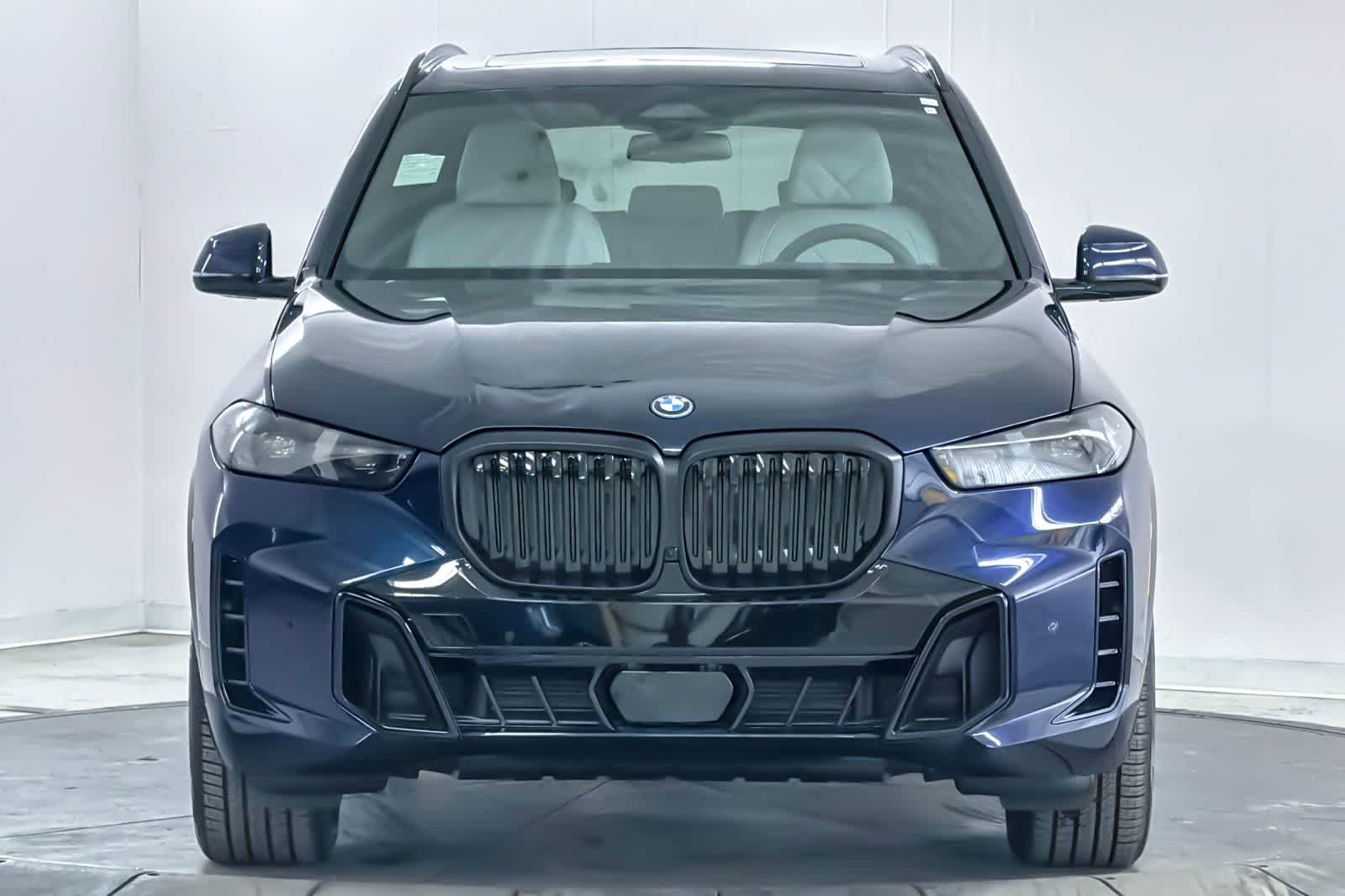 New 2026 Tanzanite Blue II Metallic BMW xDrive50e image 10