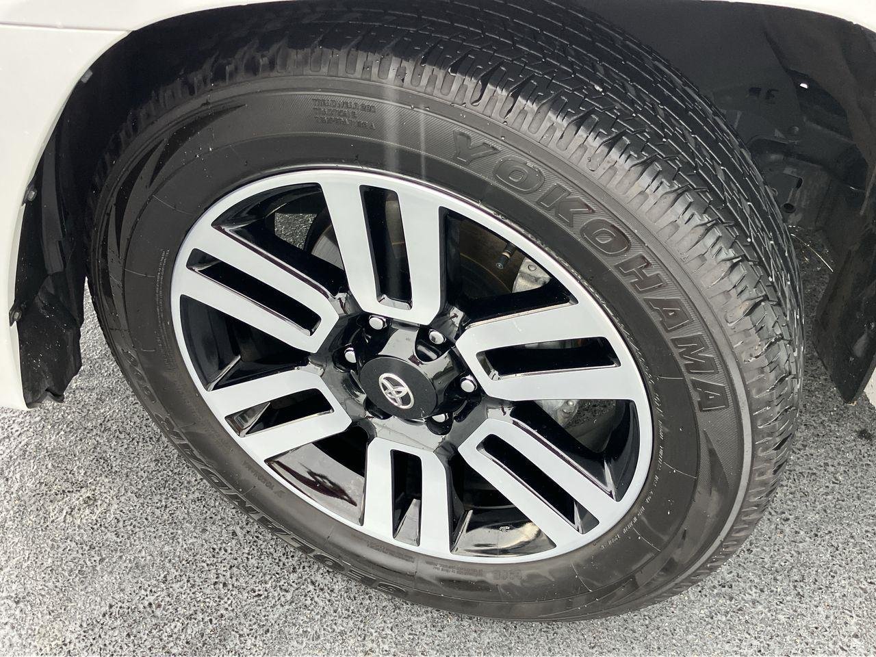 Used 2024 White (Wind Chill Pearl) Toyota Limited image 9