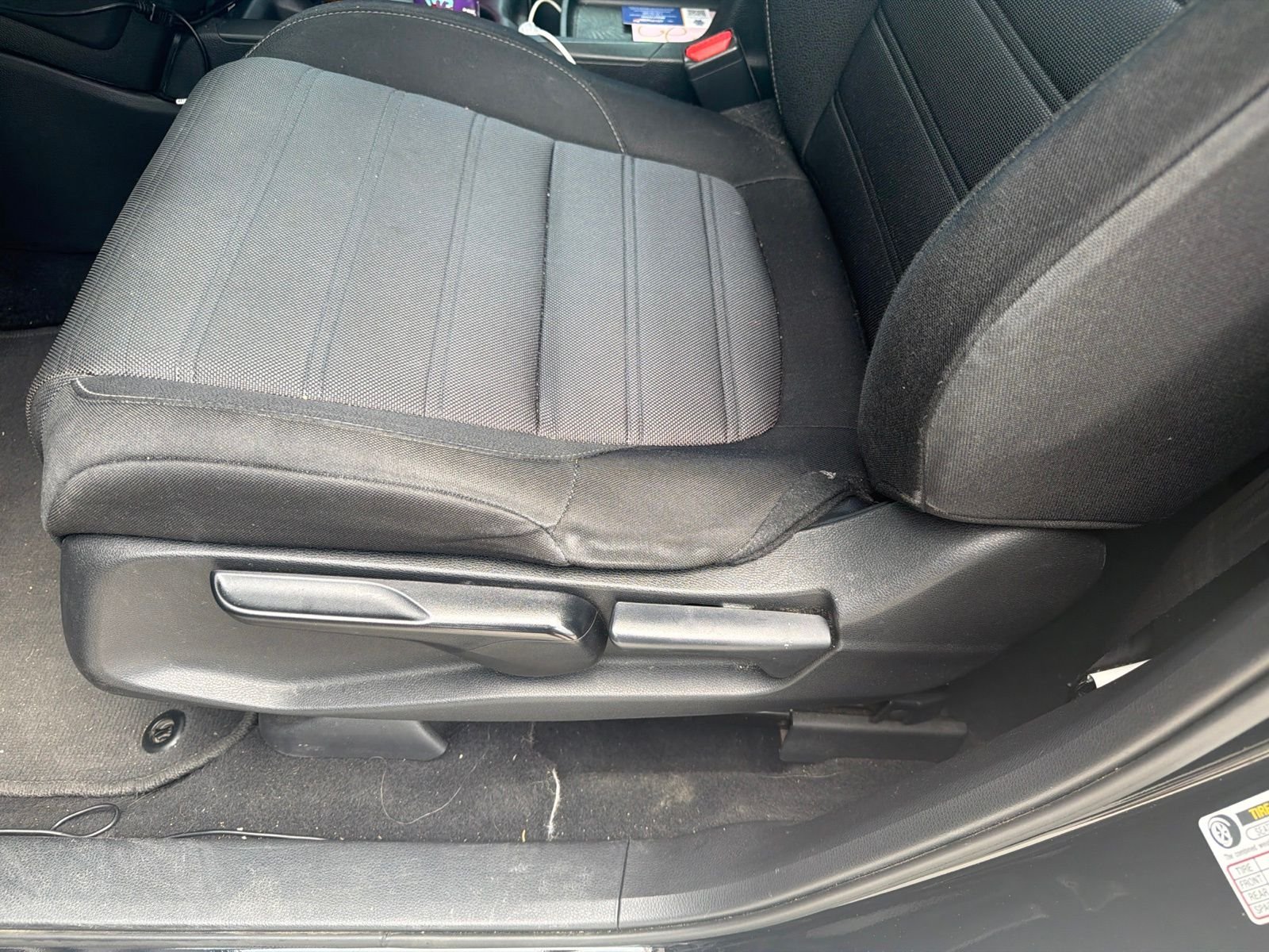 Used 2017 Crystal Black Pearl Honda LX image 10
