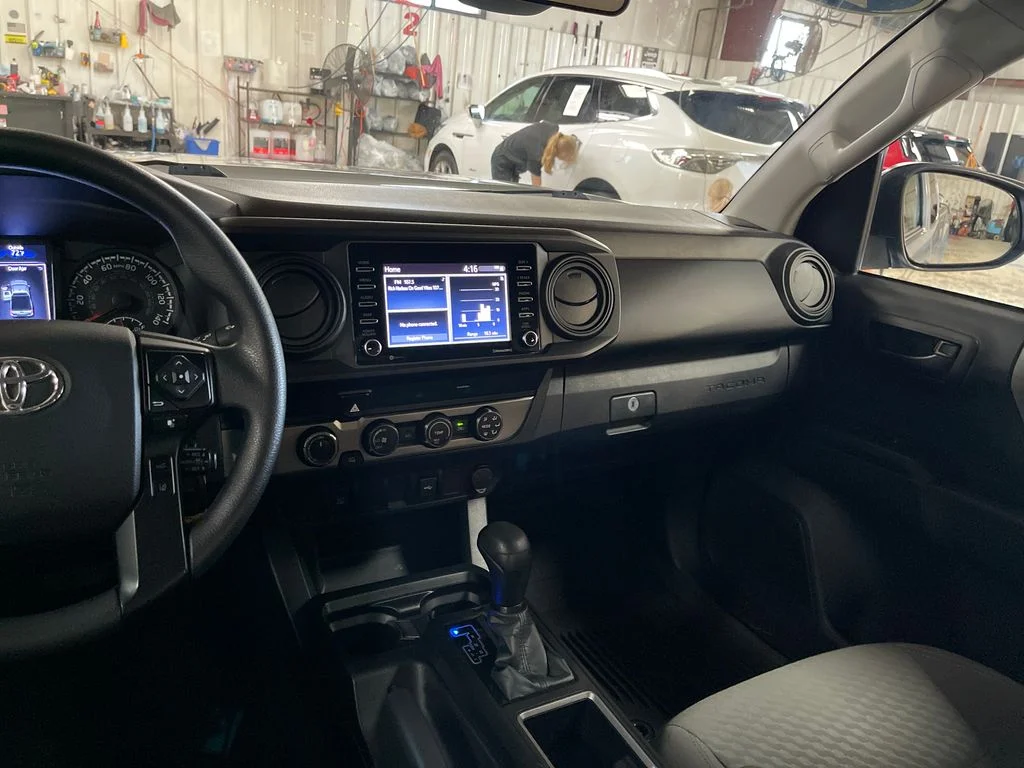 Used 2021 Silver Toyota SR image 17