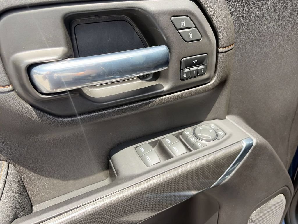Used 2023 Blue GMC AT4 image 14