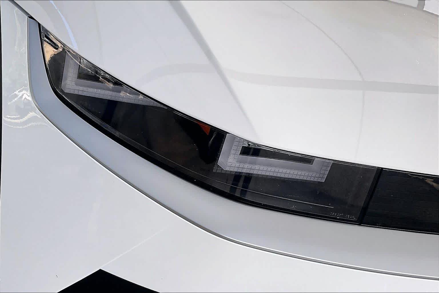 Certified Used 2026 Atlas White Hyundai SE image 26
