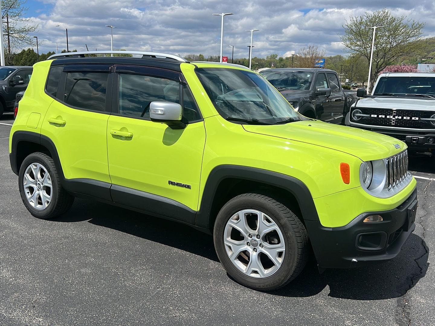 Used 2017 Jeep Renegade Limited with VIN ZACCJBDB4HPG31048 for sale in Winona, Minnesota