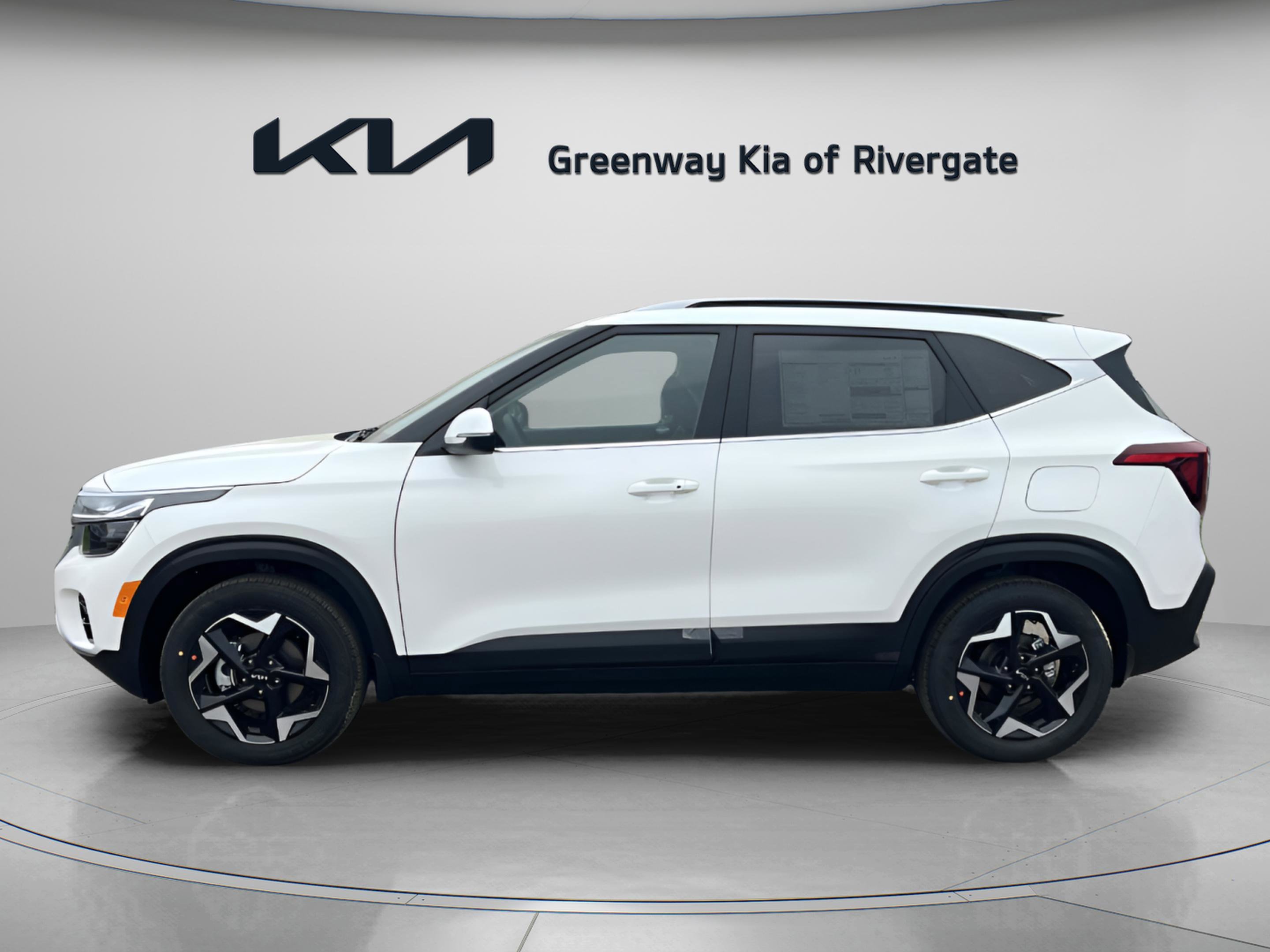 New 2026 Snow White Pearl Kia EX image 4