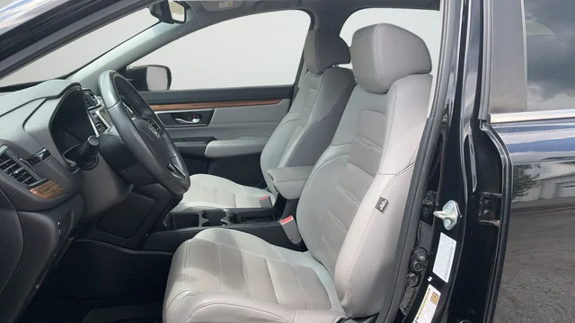Used 2020  Honda EX-L image 19