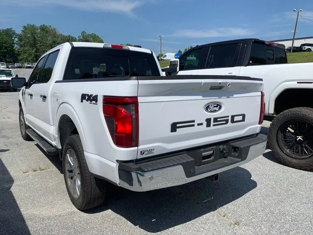 Used 2024 White Ford XLT image 5