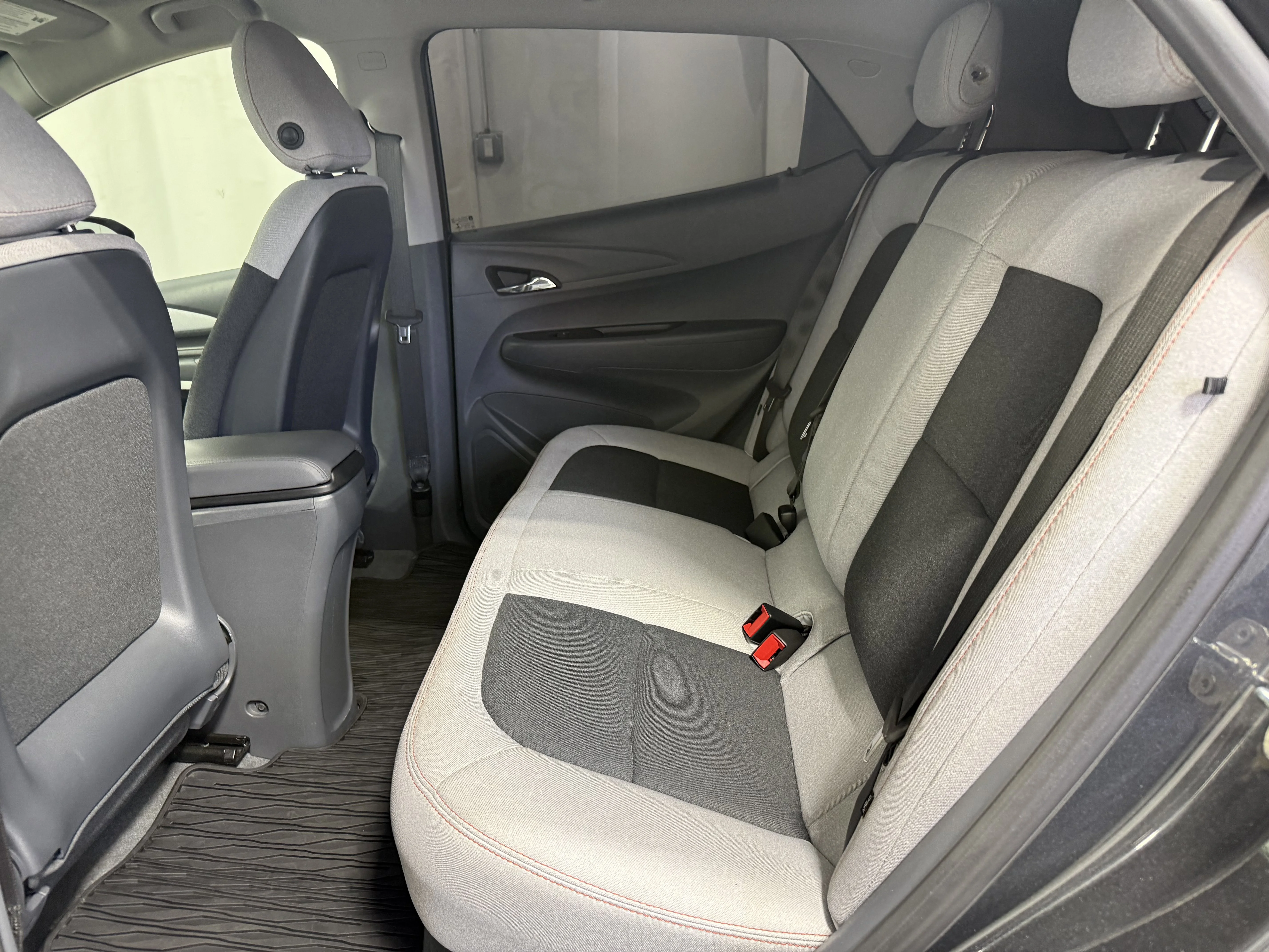 Used 2018 Nightfall Gray Metallic Chevrolet LT image 10
