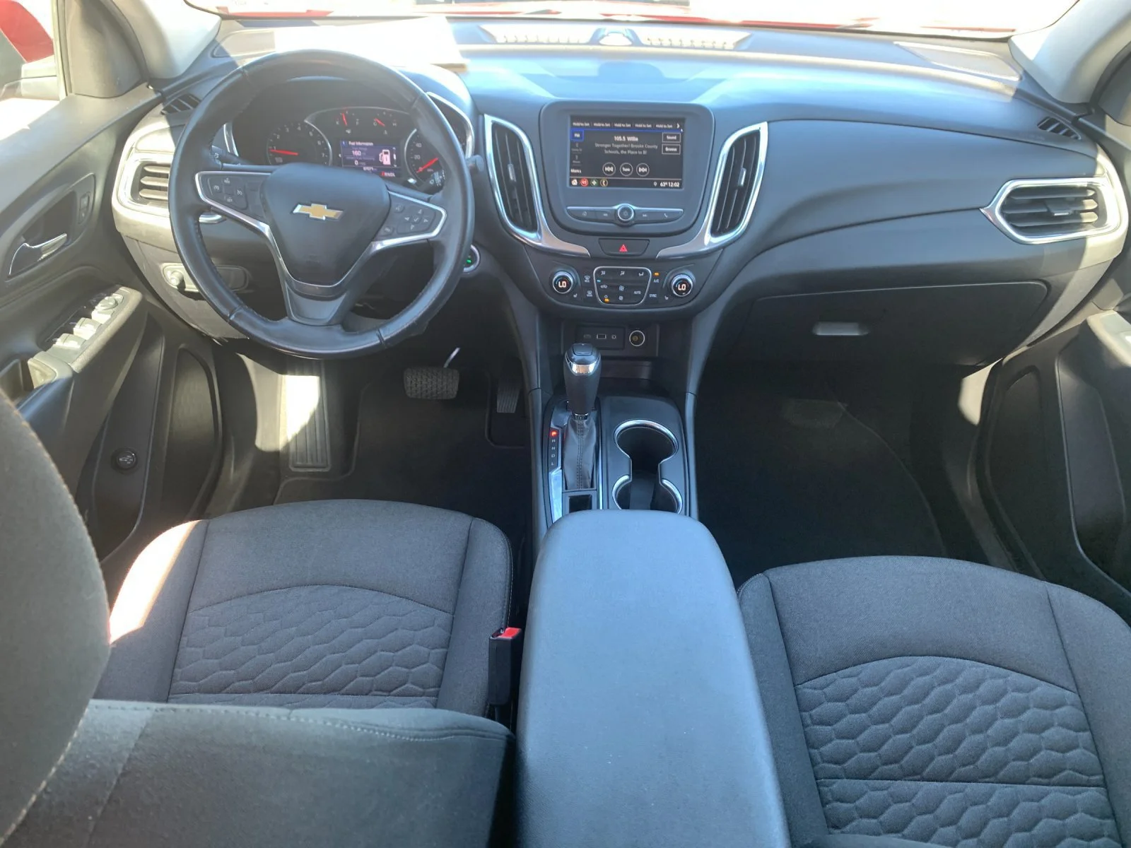 Used 2019 CAJUN RED TINTCOAT Chevrolet LT image 15