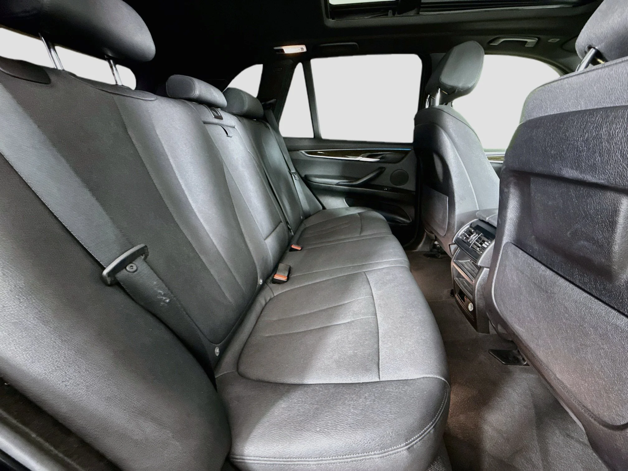 Used 2017  BMW sDrive35i image 30