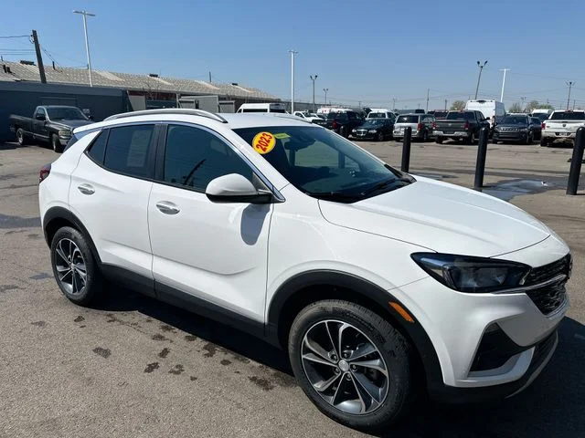Used 2023 White Buick Select image 11